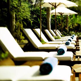 5)Le Meridien Jakarta—Relax at Pool Area 拍攝者.jpg