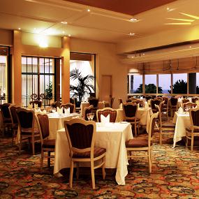 6)Le Meridien Limassol Spa &_ Resort—Le Nautile Restaurant 拍攝者.jpg