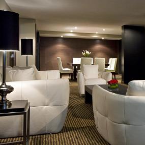 24)Le Meridien Panama—Diamond Suite living room 拍攝者.jpg