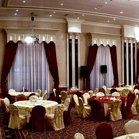 9)Le Meridien Jeddah—Banquet Hall - 8.2"_ x 2.5"_ @ 300dpi 拍攝者.jpg