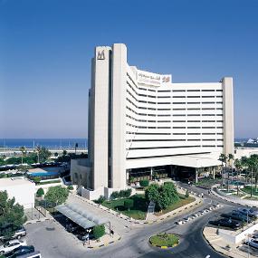 1)Le Meridien Al Khobar—Hotel Exterior 8.1"_ x 6.6"_ 拍攝者.jpg