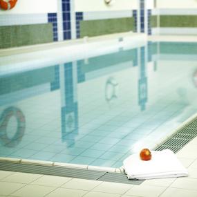 5)Le Meridien Bristol, Warsaw—Indoor Pool 拍攝者.jpg