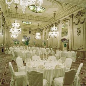 10)Le Meridien Piccadilly—The Oak Room - Banqueting - 14mb - 8.5in x 8.6in @ 300dpi 拍攝者.jpg