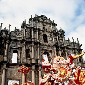 55)The Westin Resort, Macau—Dragon dance at St. Pauls ruin 拍攝者.jpg