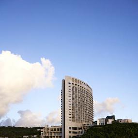 14)The Westin Resort, Guam—Exterior from Ocean 拍攝者.jpg