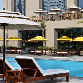 43)The Westin Hyderabad Mindspace—pool side view 拍攝者.jpg