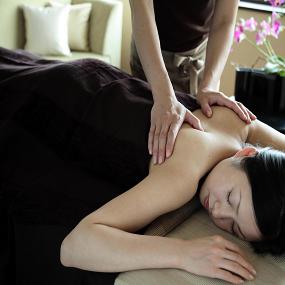 7)The Westin Nagoya Castle—body massage - relaxation 拍攝者.jpg