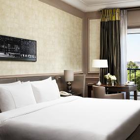21)The Westin Paris—Room with Eiffel Tower view 拍攝者.jpg