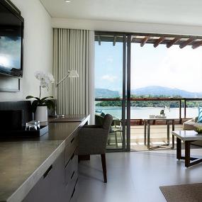 2)The Westin Siray Bay Resort &_ Spa—In Guestroom 拍攝者.jpg