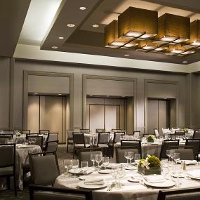 17)The Westin Washington, D.C. City Center—Ballroom - Banquet Setup 拍攝者.jpg