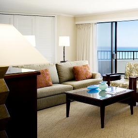 3)Moana Surfrider, A Westin Resort &_ Spa, Waikiki Beach—Tower Suite 拍攝者.jpg