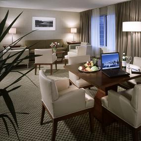 14)The Westin Convention Center, Pittsburgh—Parlor Suite 拍攝者.jpg