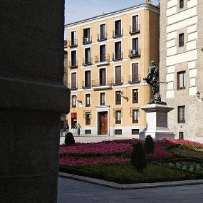 36)The Westin Palace, Madrid—Plaza de la Villa-Home of the city Hall 拍攝者.jpg