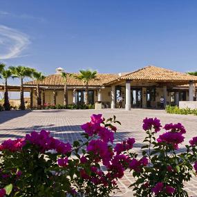 14)The St. Regis Punta Mita Resort—Motorlobby Altamira Bar 拍攝者.jpg